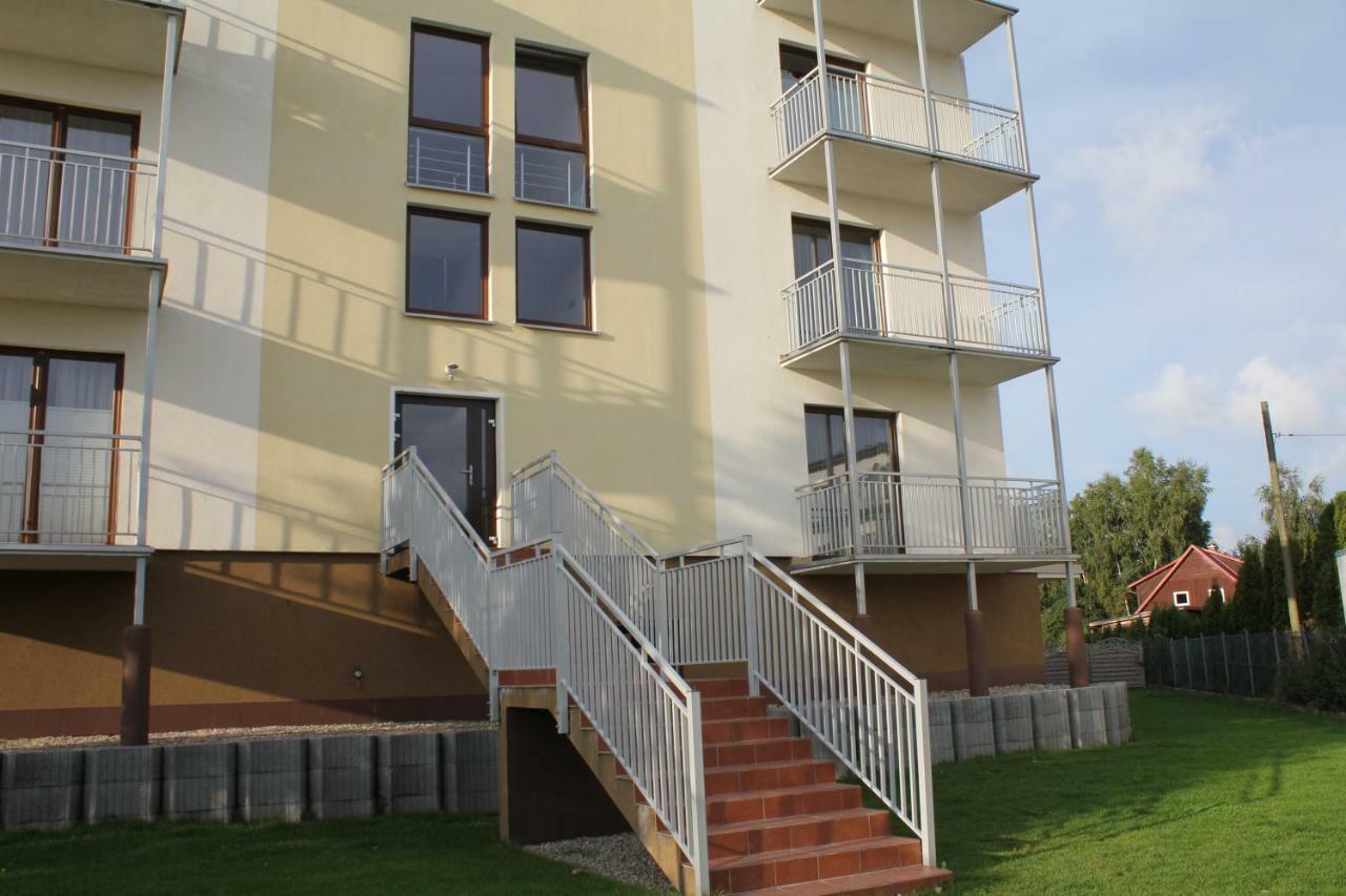 Apartament Kapitanski Bursztynowe Komnaty Darlowko Exterior photo
